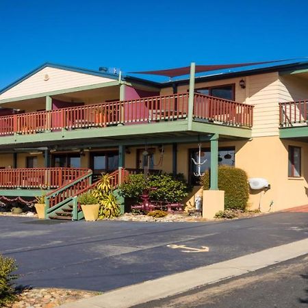 Anchors Aweigh - Adult Guests Only Hotell Narooma Exteriör bild