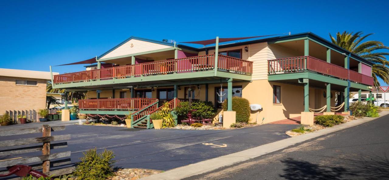 Anchors Aweigh - Adult Guests Only Hotell Narooma Exteriör bild