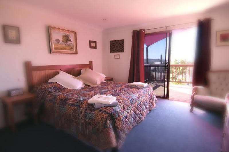 Anchors Aweigh - Adult Guests Only Hotell Narooma Exteriör bild